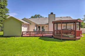 Family Home Minutes to Speedway and Downtown!